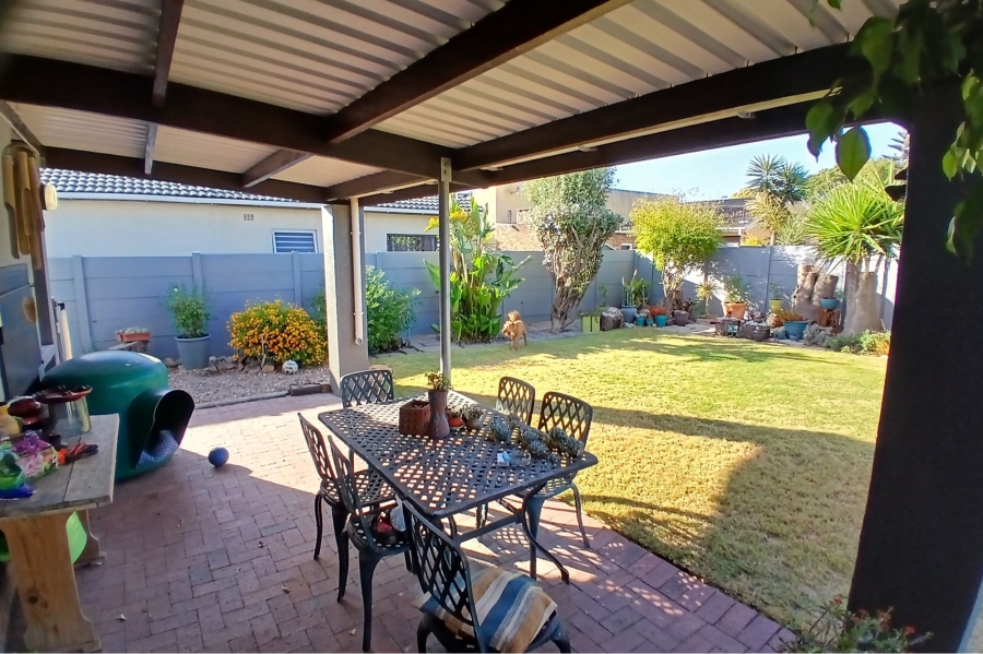 3 Bedroom Property for Sale in Richwood Western Cape